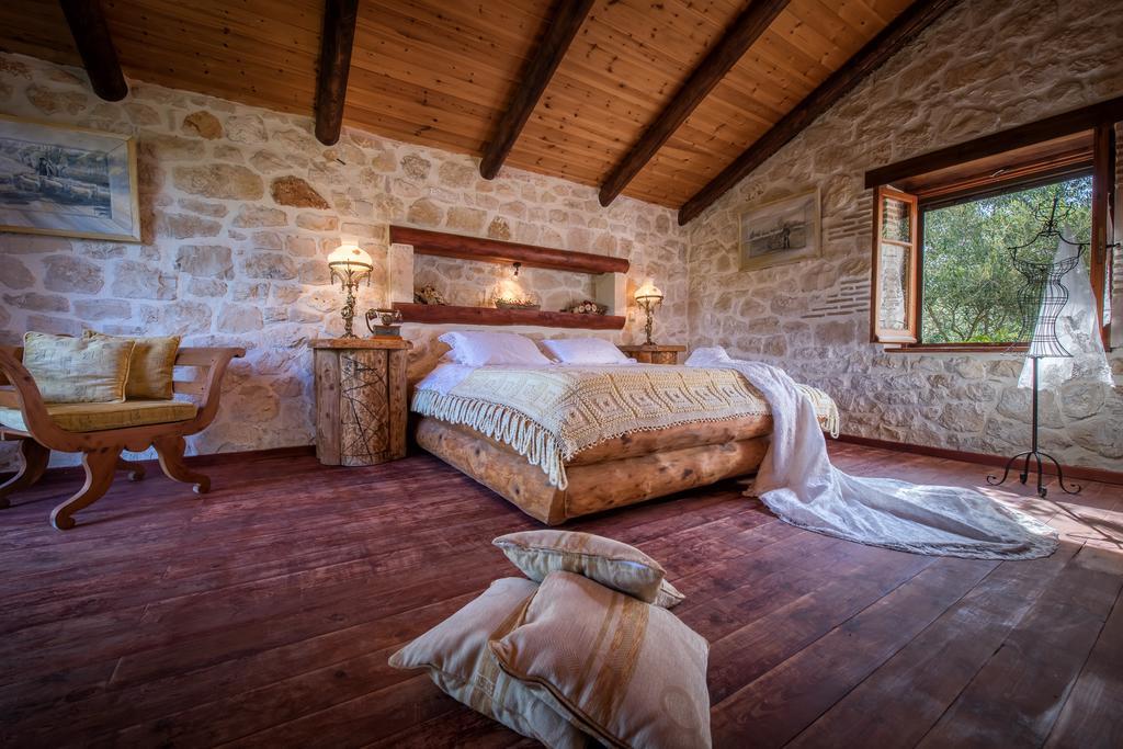 Maison d'hôtes Ktima Kourou à Plános Chambre photo